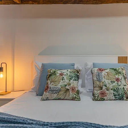 Holiday home Vila Sun House Ribeira do Raposo